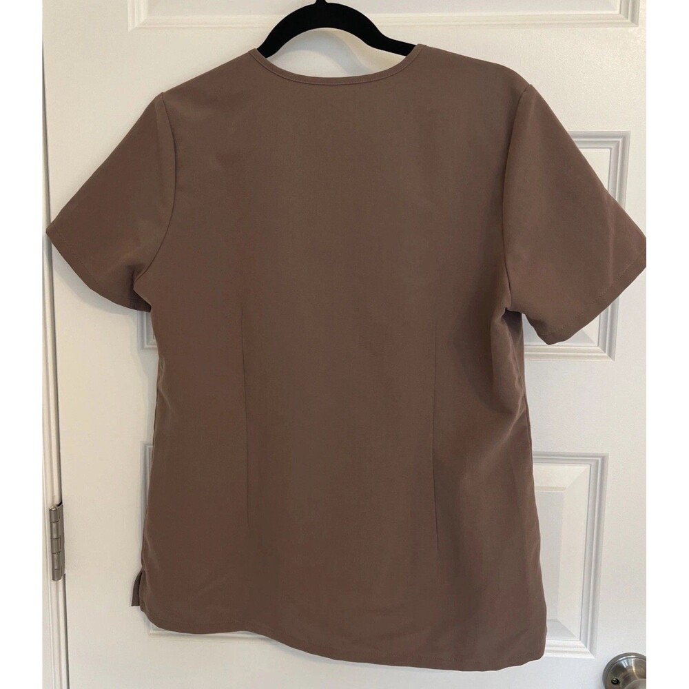FIGS Women’s Catrina Short Sleeve Scrub Top Shirt Small S Smokey Taupe 3925 - Picture 3 of 7